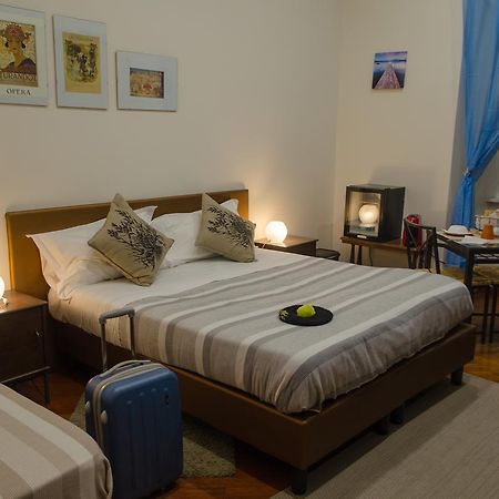 Living Rome Ottaviano B&B Экстерьер фото