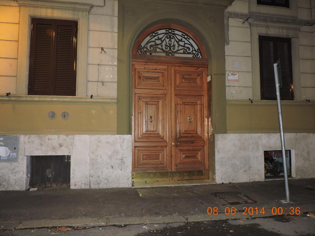 Living Rome Ottaviano B&B Экстерьер фото
