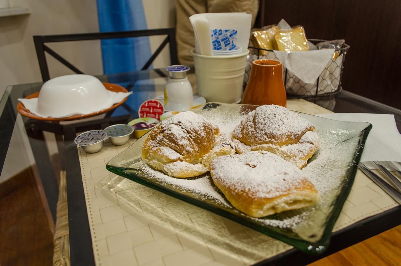 Living Rome Ottaviano B&B Экстерьер фото