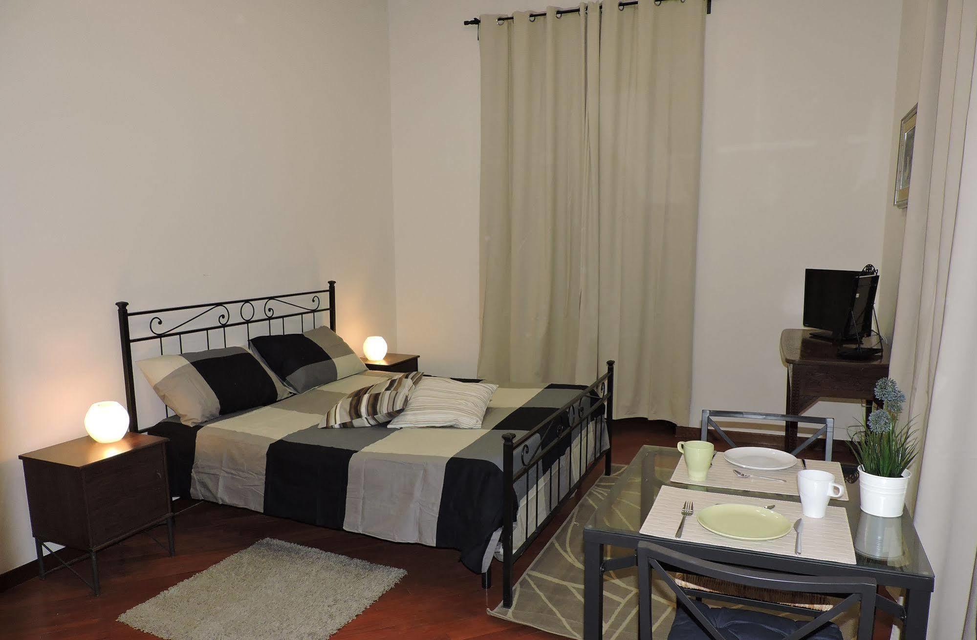 Living Rome Ottaviano B&B Экстерьер фото