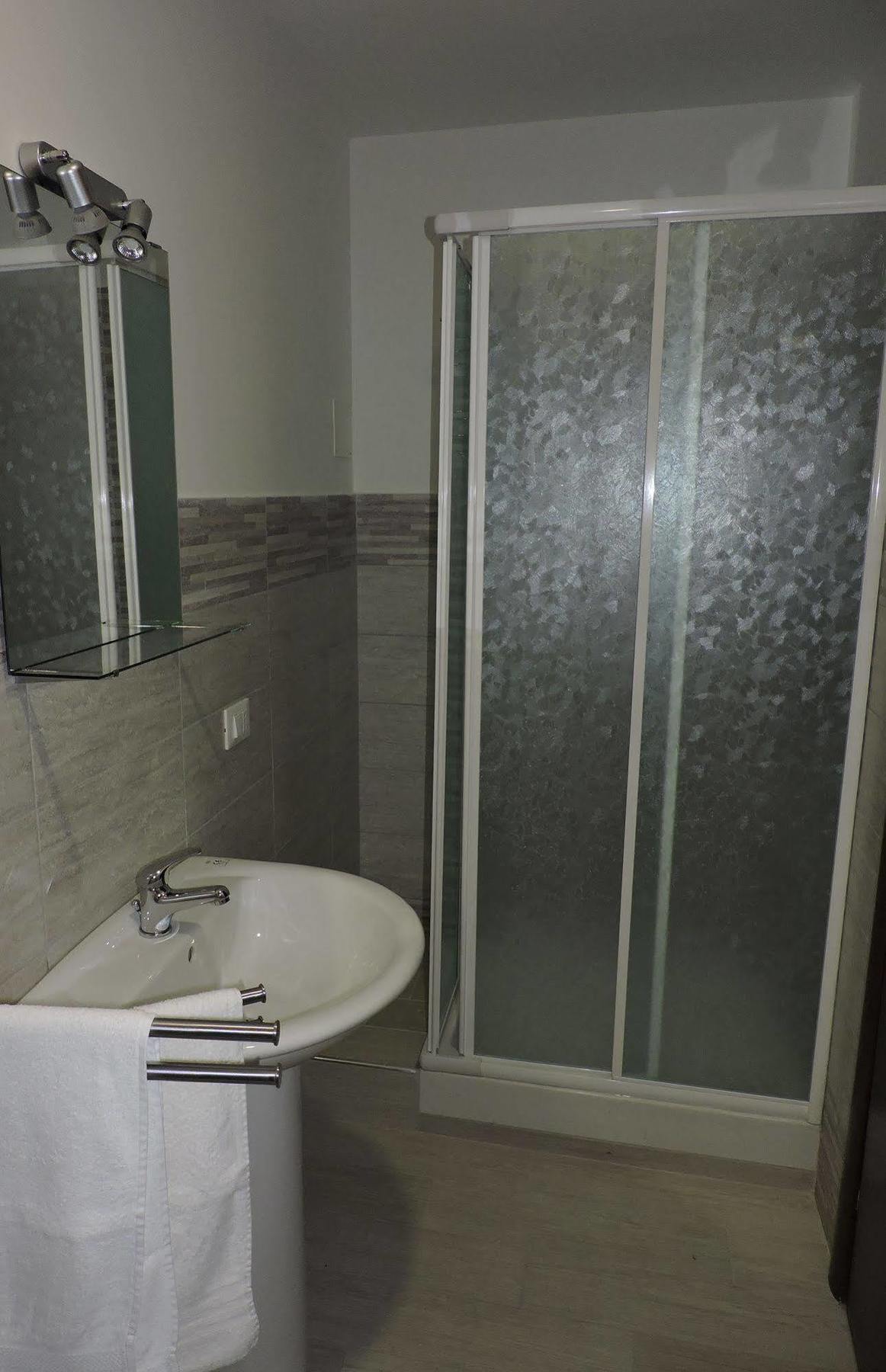 Living Rome Ottaviano B&B Экстерьер фото